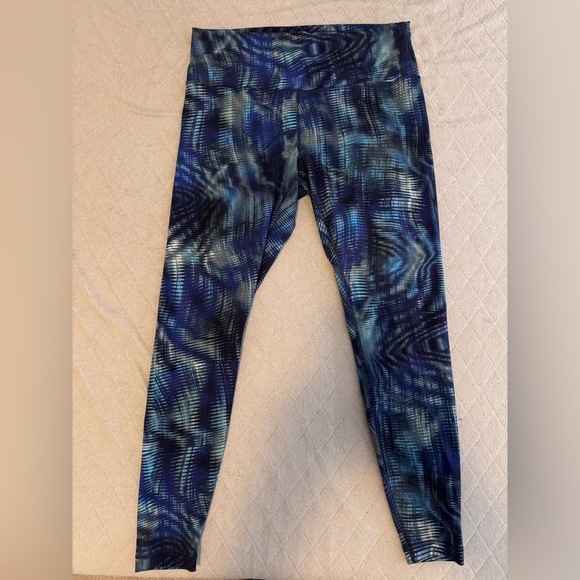 Lululemon Wunder Train High-Rise Tight 28” - Picture 2 of 4